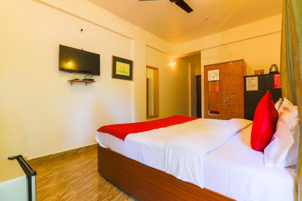 Fullmoon Beach Place Candolim Exterior foto