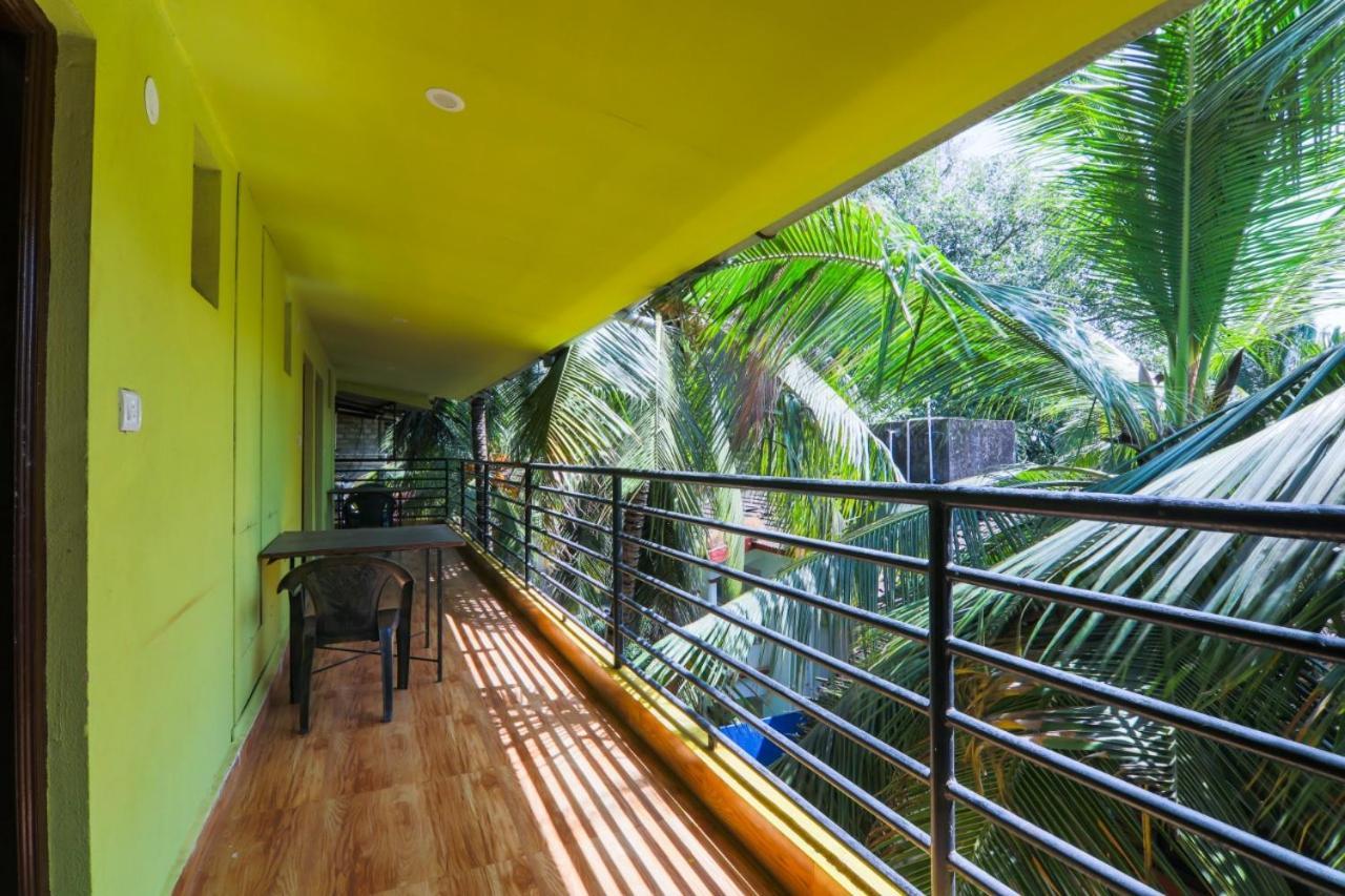 Fullmoon Beach Place Candolim Exterior foto