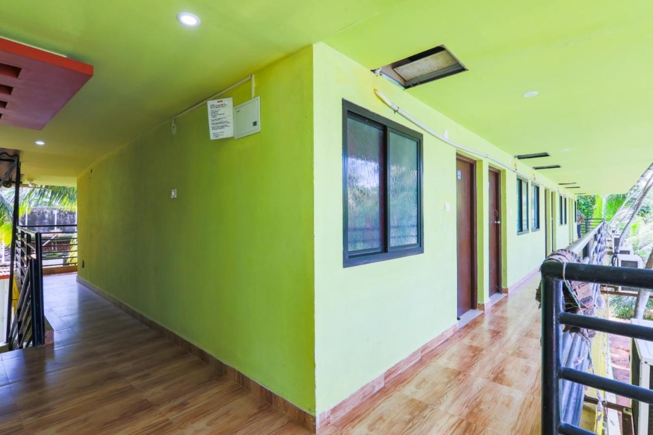 Fullmoon Beach Place Candolim Exterior foto